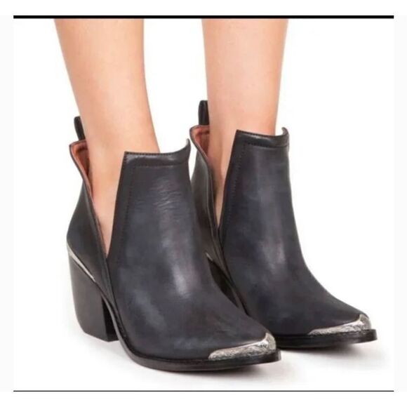 Jeffrey Campbell Cromwell Cut Out Western Ankle Boot in black size 7.5 - Picture 1 of 10